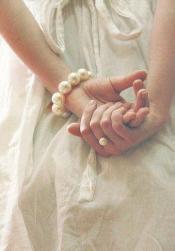 الصورة الرمزية بشرى